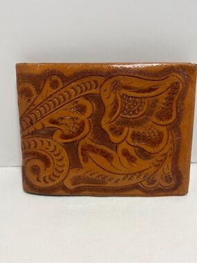 Vintage Hand-Tooled Brown Leather Wallet - Classic Mexican Floral Design